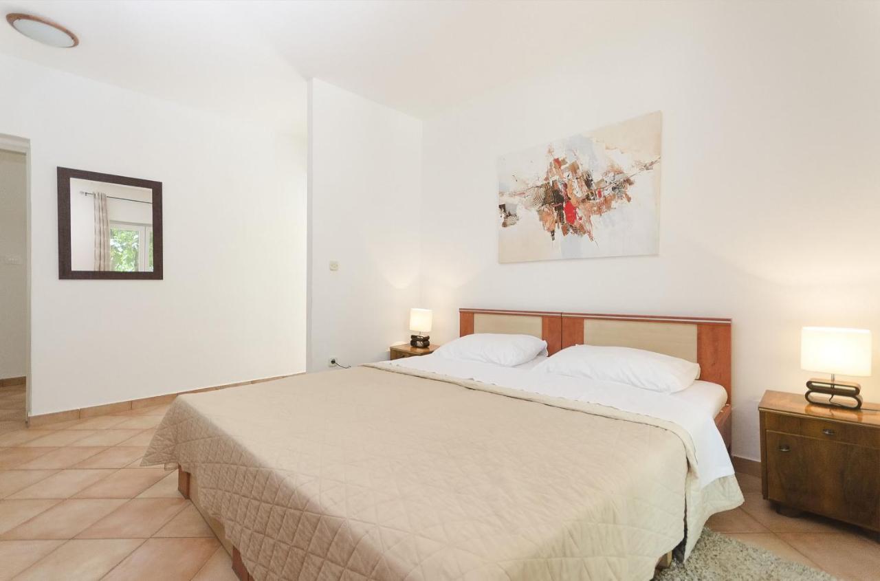 Apartments Karolina Vodice Kültér fotó