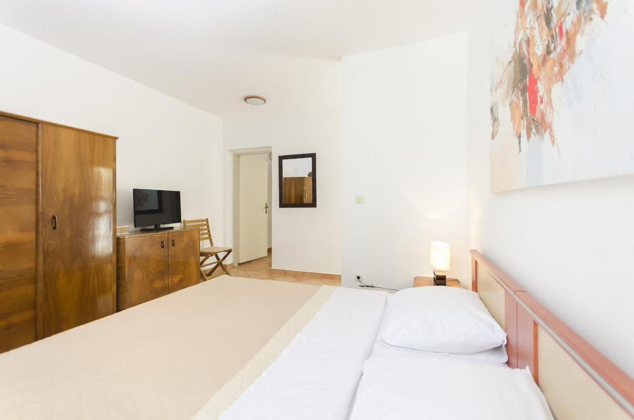Apartments Karolina Vodice Kültér fotó
